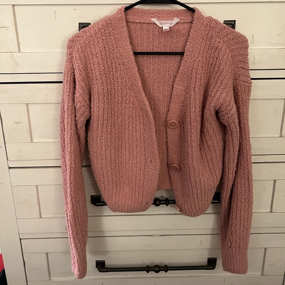 Buckle Tops - Soft cardigan